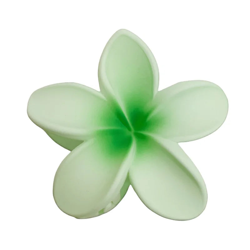 🌸 Frosted Flower Hair Clip – Glam & Natural 🌸